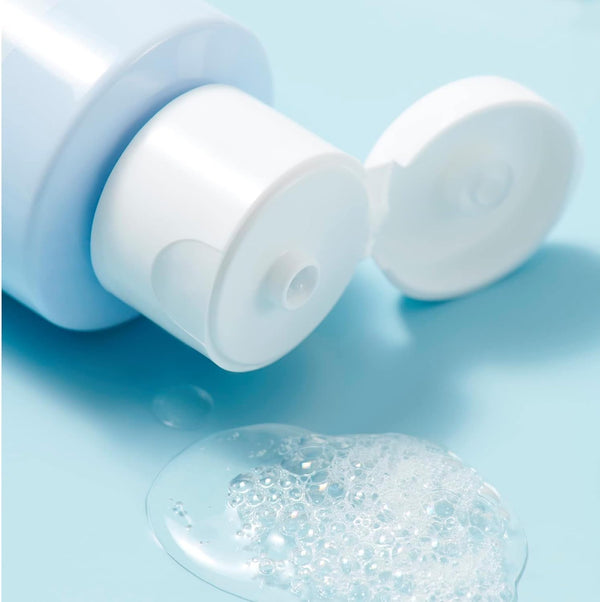 SKIN Holy Hydration! Daily Cleanser, Infuso Con Ceramidi, Rimuove Make-Up E Impurità, Formula Nutriente E Idratante
